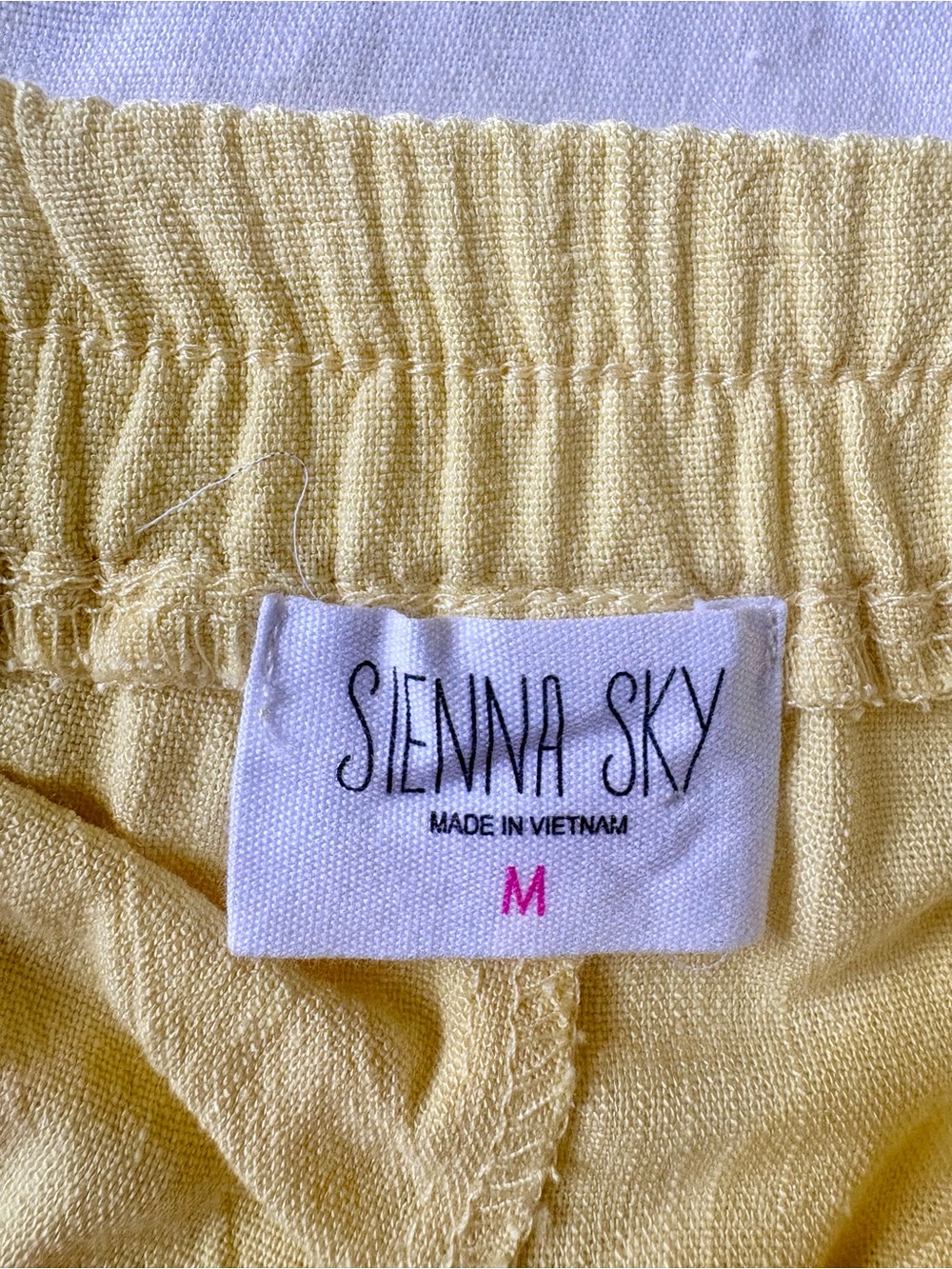 Sienna Sky Yellow Linen Blend Wide Leg Pants M Pull On Coastal Resort NWOT - Picture 9 of 13